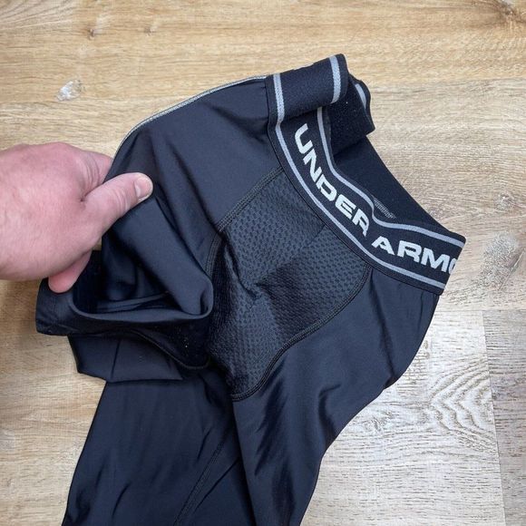 Under Armour Performance MPZ Compression Shorts Mens Size Small S 28” X 7” - Picture 4 of 9